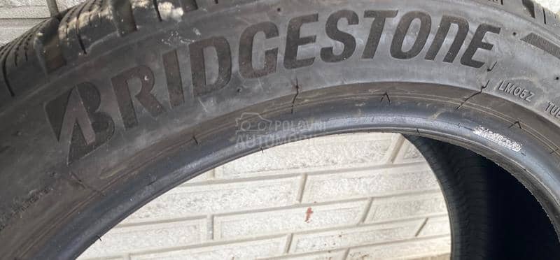 Bridgestone 225/45 R19 Zimska