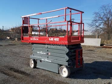 SkyJack SJ 4632