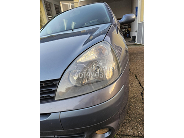 Levi far za Renault Clio