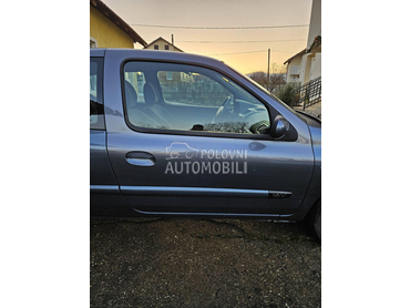 Desna vrata za Renault Clio