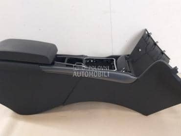 Centralna  konzola za Peugeot 508 od 2010. do 2018. god.