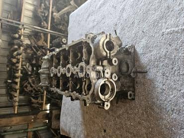 Glava motora 2.0 Fsi za Volkswagen Golf 5, Passat B6 od 2004. do 2008. god.