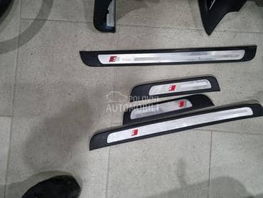 s line lajsne na pragu za Audi A4, A5 od 2008. do 2015. god.