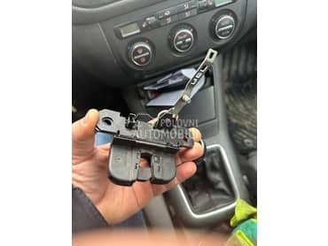 Brave gepeka za Volkswagen Touareg od 2004. do 2015. god.