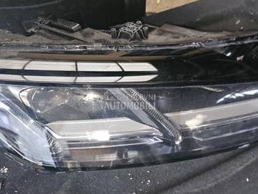 Far desni tt za Audi TT, TTS, TT RS