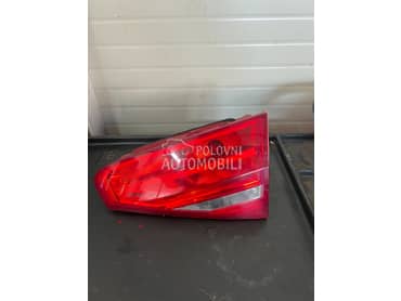 Desno stop svetlo na gepeku za Audi A4 od 2012. do 2016. god.