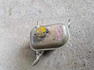 posuda vode za Hyundai Elantra od 2001. do 2006. god.