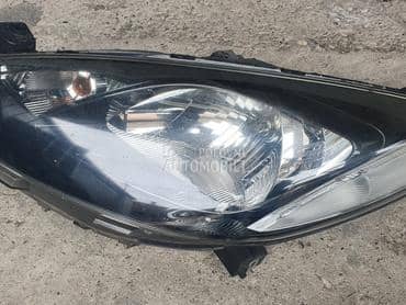 Far za Mazda 2 od 2007. do 2013. god.