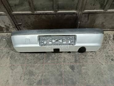 Branik za Ford Fiesta od 2000. do 2002. god.