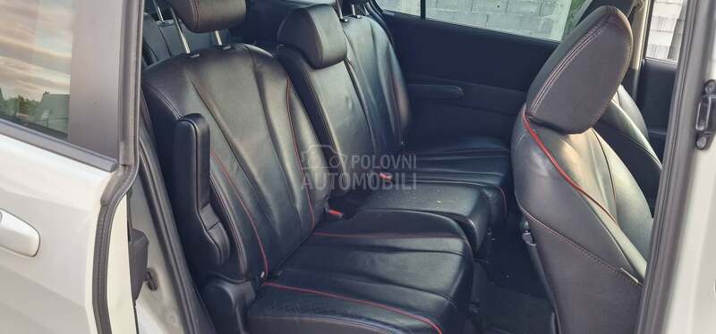 Mazda 5 -  kompletan auto u delovima