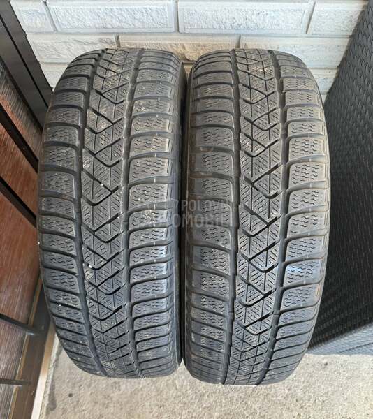 Pirelli 205/60 R17 Zimska