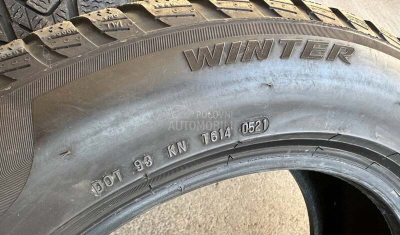 Pirelli 205/60 R17 Zimska