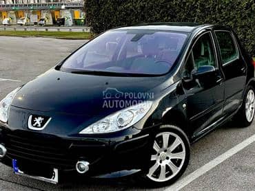 Peugeot 307 -  kompletan auto u delovima