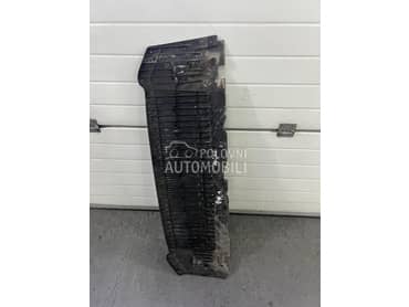 Plastika ispod veznog lima za Audi A4 od 2012. do 2016. god.