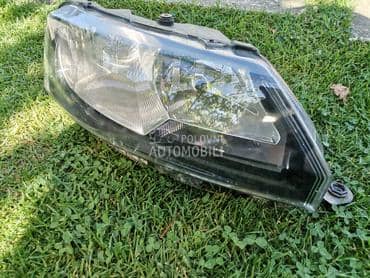 Desni far za Škoda Rapid od 2013. do 2019. god.