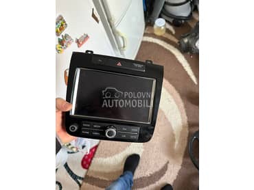 Multimedija fabricka za Volkswagen Touareg