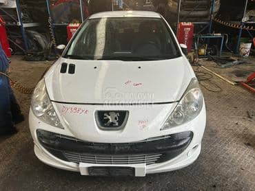 Levi i desni far za Peugeot 206 plus od 2005. do 2012. god.