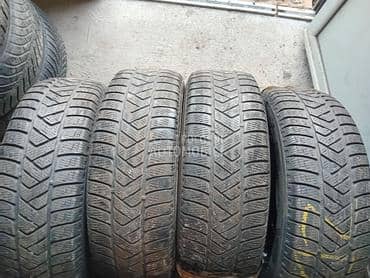 Pirelli 215/65 R16 Zimska