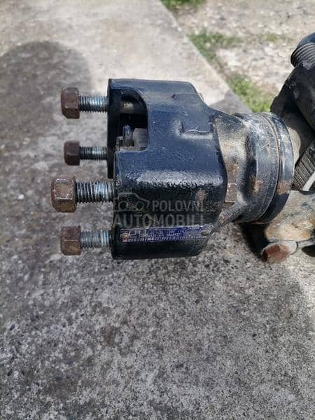 pufer mali za kamion