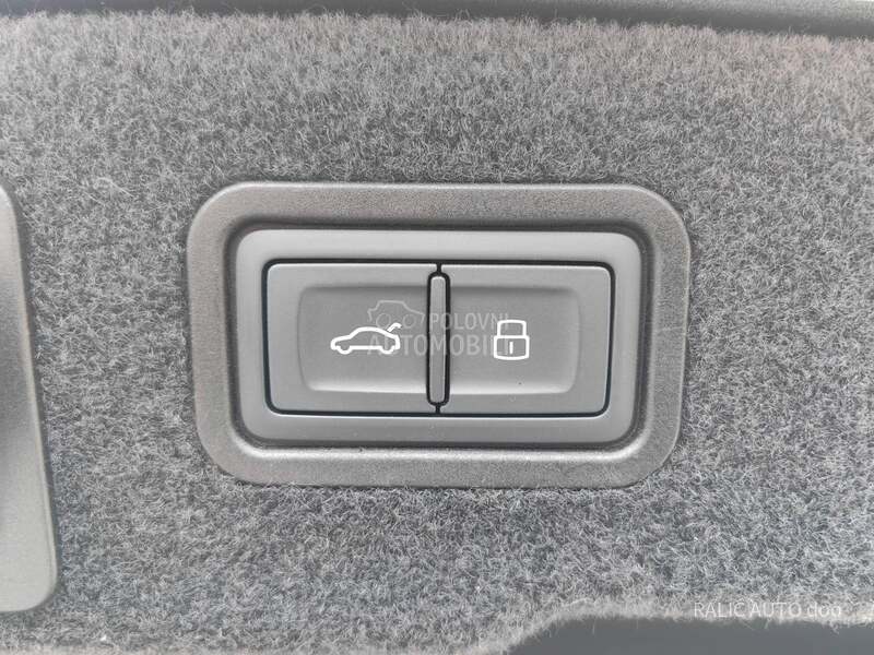 Audi S8 3xTV/360/21/HIBRID