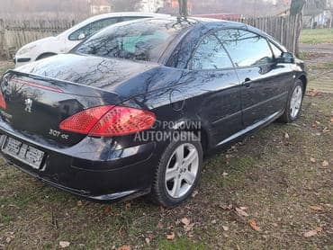 Peugeot 307 2004. god. -  kompletan auto u delovima