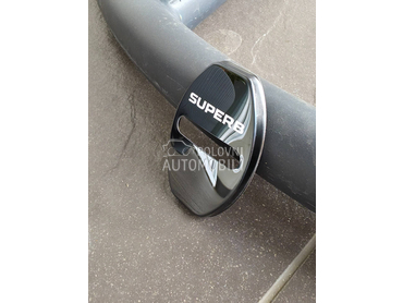 Superb poklopci brava crni za Škoda Superb