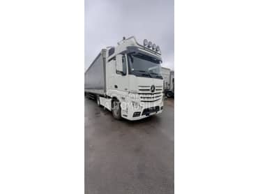 Mercedes Benz ACTROS 1851