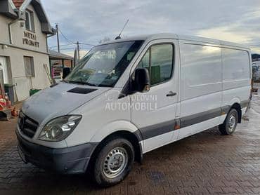 Mercedes Benz Sprinter 