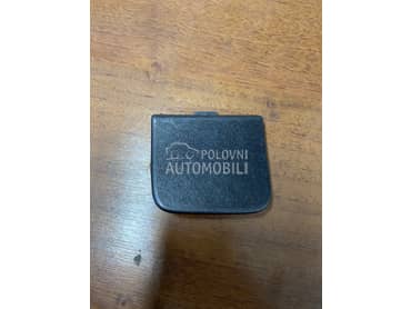 Poklopac kuke za vucu za Volkswagen Passat B7 od 2011. do 2015. god.