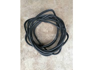 Kederi na vratima za Volvo XC90