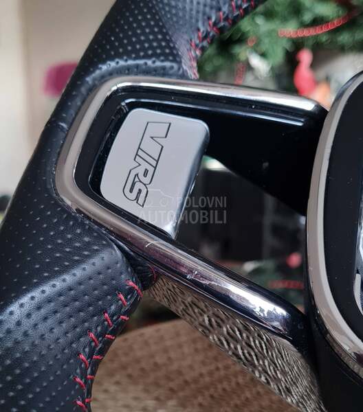 Octavia 4 RS kozni volan