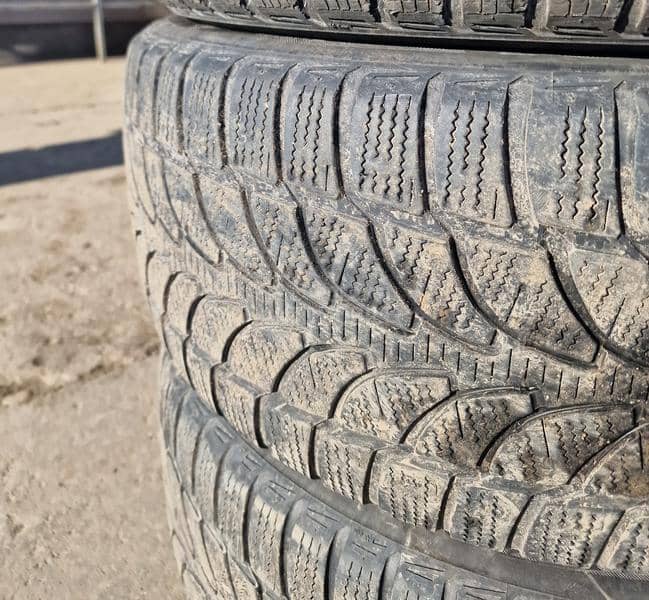 Bridgestone 265/50 R20 Zimska