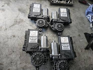 Moduli vrata A4 B7 za Audi A4 od 2004. do 2008. god.