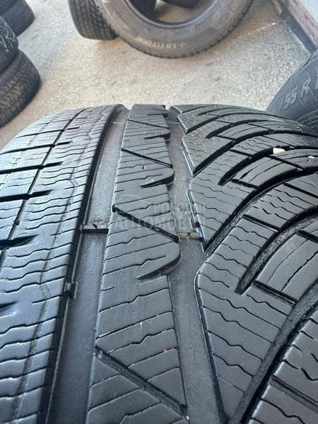 Michelin 235/55 R17 Zimska