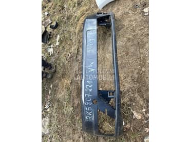 Branik za Volkswagen Caddy, Touran od 2013. do 2017. god.