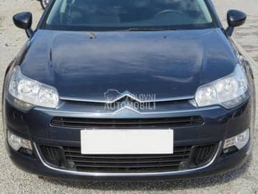 Prednji branik za Citroen C5 od 2008. do 2012. god.