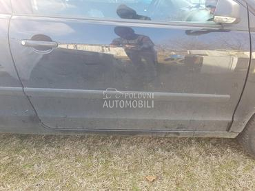 Vrata desna 2/3v za Volkswagen Polo od 2002. do 2009. god.