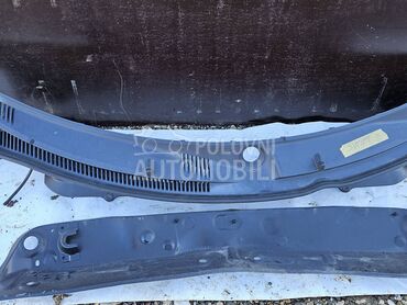 PLASTIKA ISPOD BRISACA SPORT za Suzuki Swift