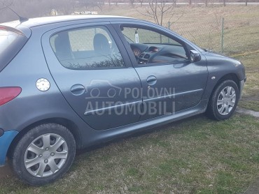 polovni delovi za Peugeot 206 od 2000. do 2008. god.