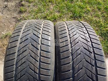 Vredestein 275/40 R20 Zimska