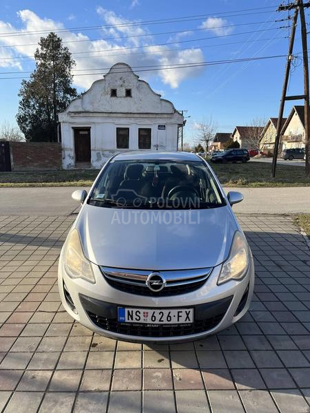 Opel Corsa D 