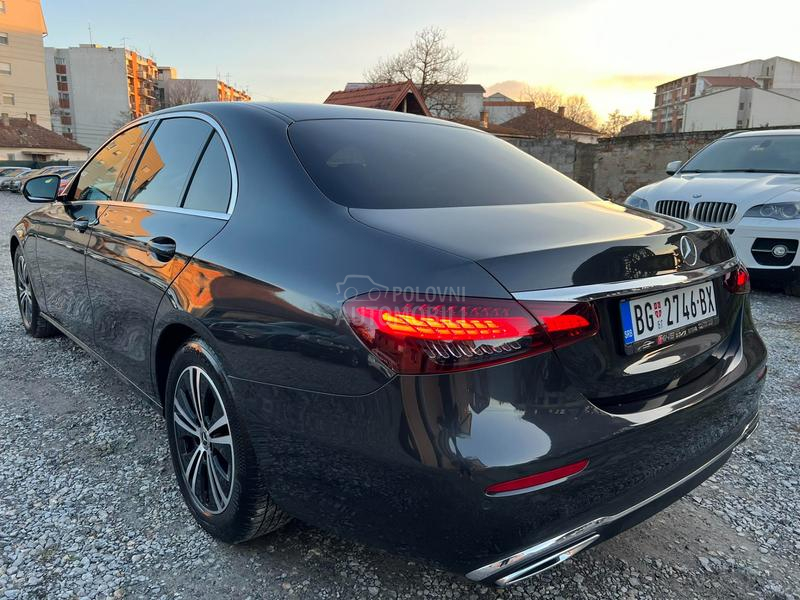 Mercedes Benz E 220 d/HuD/360/Virt