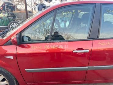 Vrata prednja leva bordo TEB76 za Renault Scenic od 2003. do 2009. god.