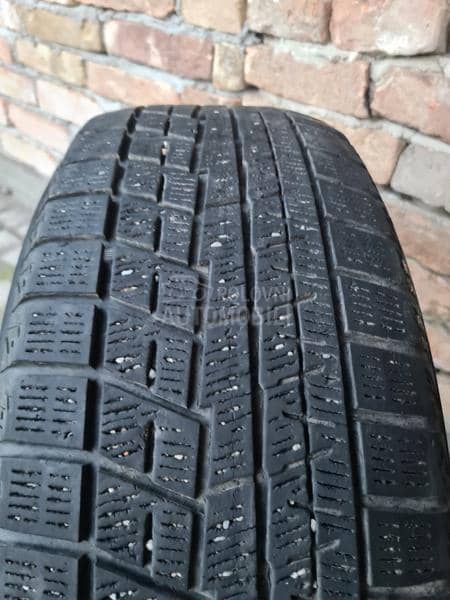 Yokohama 215/60 R16 Zimska