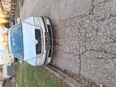 Škoda Octavia -  kompletan auto u delovima