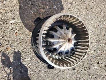 ventilator u kabini za Lancia Ypsilon od 1996. do 2003. god.