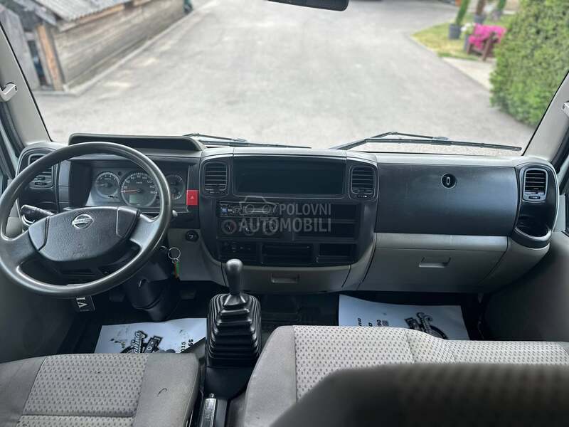 Nissan Cabstar 2.5 putar