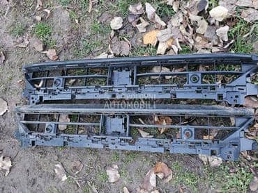 maska 83A s line za Audi Q3