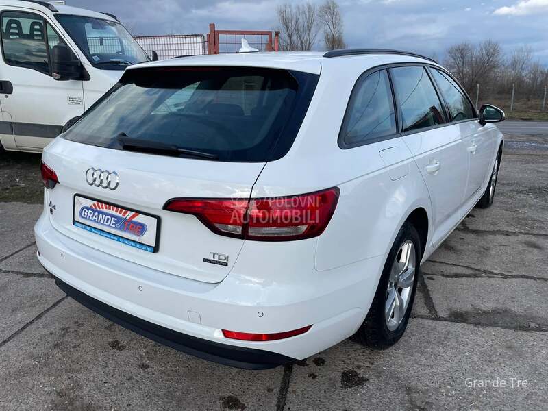 Audi A4 Quattro VIRTUAL