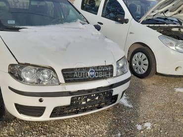 Fiat Punto -  kompletan auto u delovima